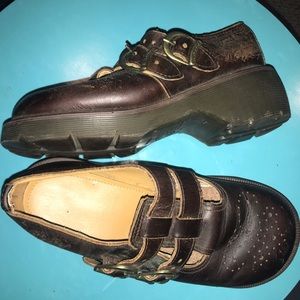 HPx2 🏴󠁧󠁢󠁥󠁮󠁧󠁿 vntg Dr.Marten’s AirWair MaryJane